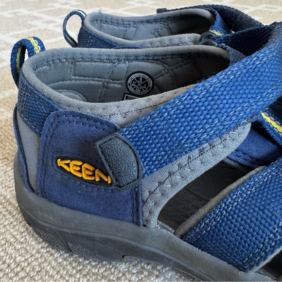 Keen Newport Waterproof Trail Sandals Sport Hiking Summer Beach Vacation Blue 5 - Picture 3 of 10
